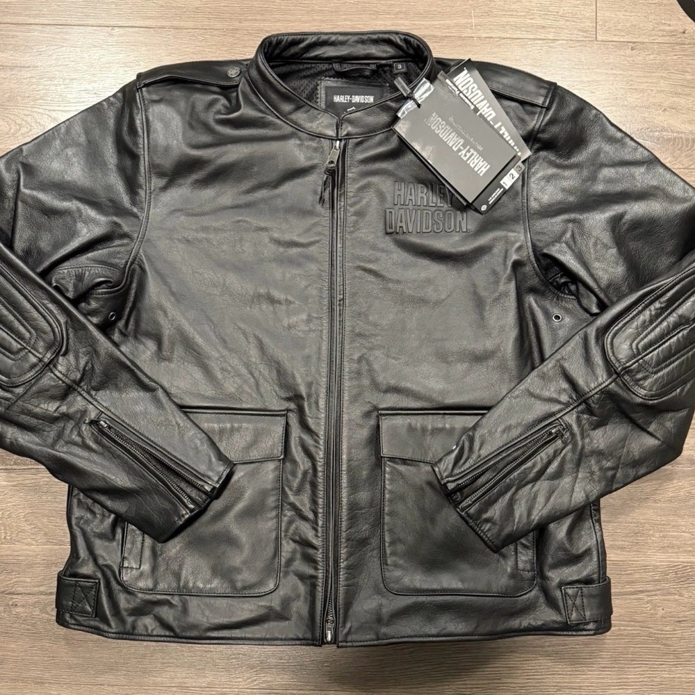 Harley-Davidson Men's Leather Jacket in Black